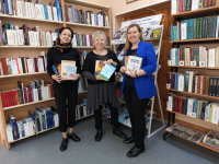 «Спасибо за книги!»