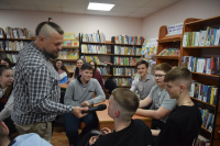 «Свои герои»