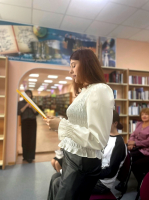 «Живут в моем сердце стихи»