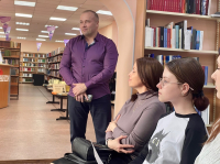 «Живут в моем сердце стихи»