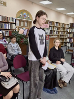 «Живут в моем сердце стихи»