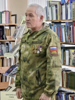 «Живут в моем сердце стихи»