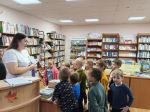 «Книжкин дом»: дошкольники на экскурсии в библиотеке